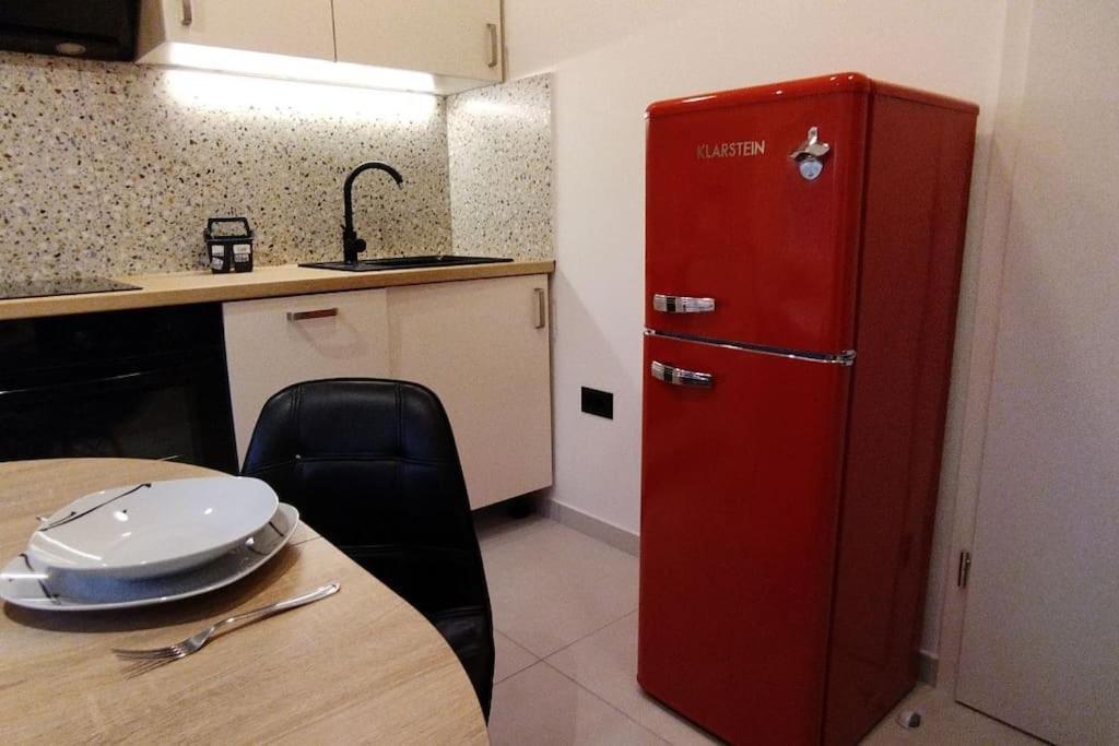Cute Apartment Marla Art Close To Center PUY Exterior foto