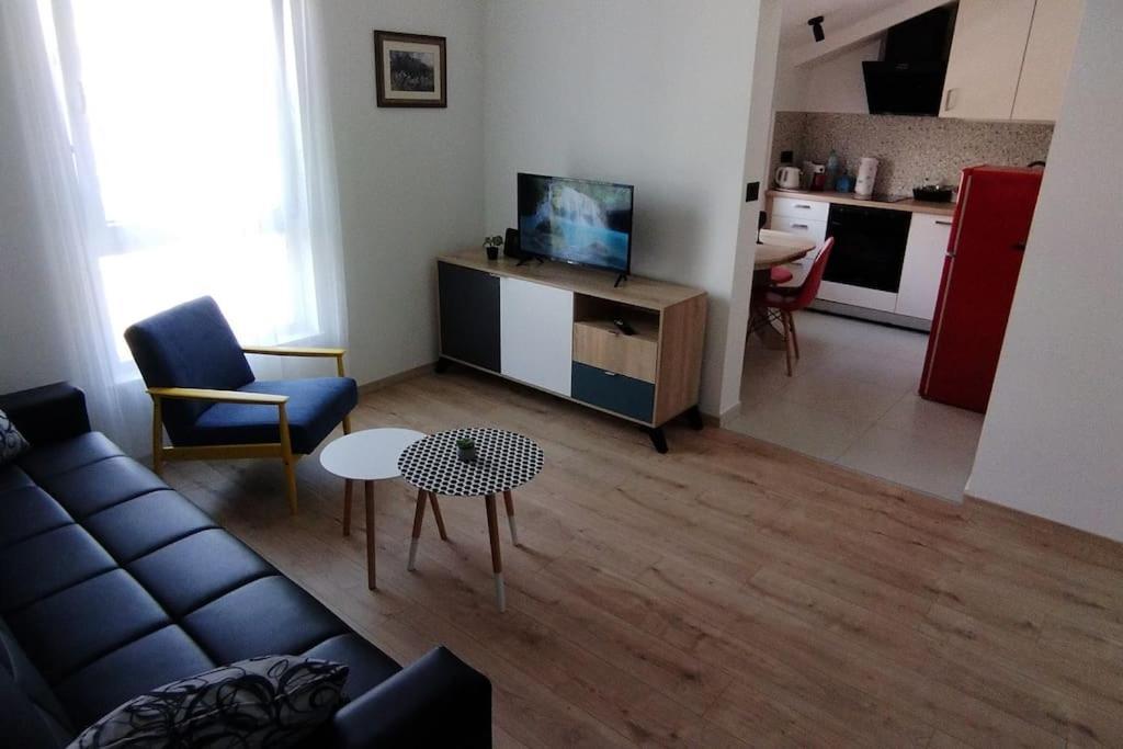 Cute Apartment Marla Art Close To Center PUY Exterior foto